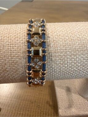 Gold and Navy w/ clover design bracelet bomb party